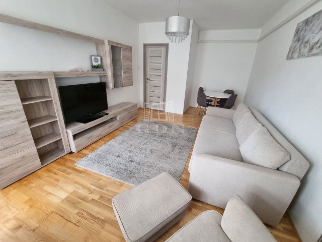 Eladó téglalakás, Budapesten, XIV. kerületben 80 M Ft, 2 szobás