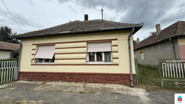 Eladó családi ház, Somogyzsitfán 16.9 M Ft, 2 szobás