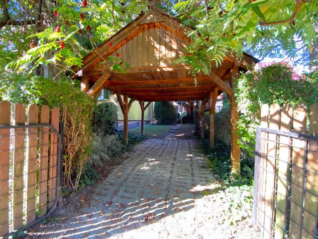 Eladó sorház, Pomázon 88.9 M Ft, 4 szobás / költözzbe.hu