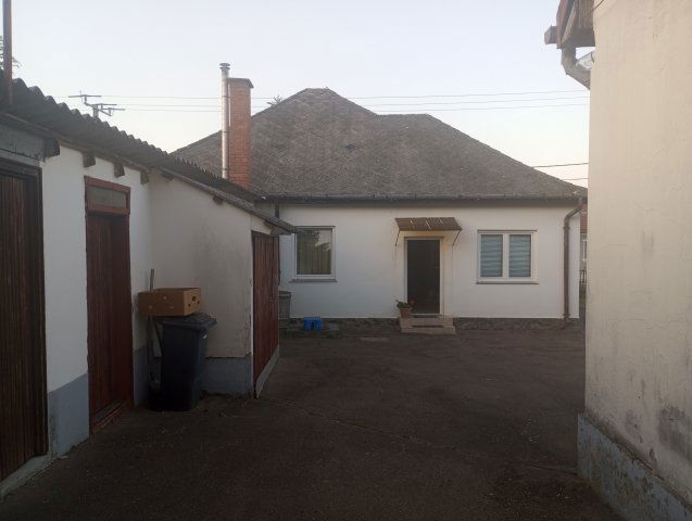 Eladó családi ház, Egerbaktán 32.99 M Ft, 3 szobás