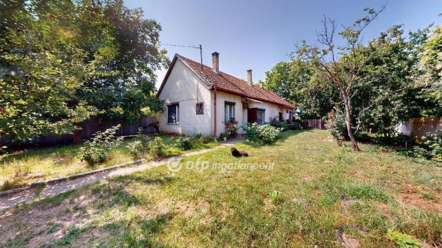 Eladó családi ház, Tiszalökön 12.9 M Ft, 2+1 szobás