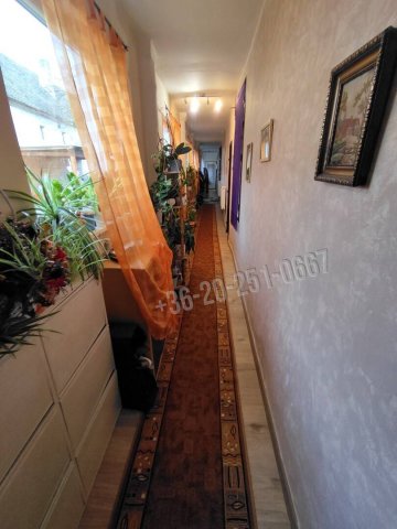 Eladó családi ház, Báron 35 M Ft, 4 szobás