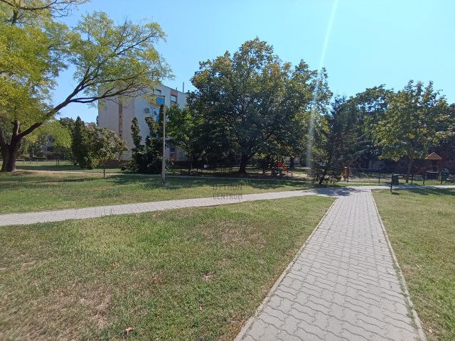 Eladó téglalakás, Szigetszentmiklóson, Jókai utcában 46 M Ft