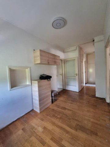 Eladó téglalakás, Pápán 28.99 M Ft, 1+1 szobás