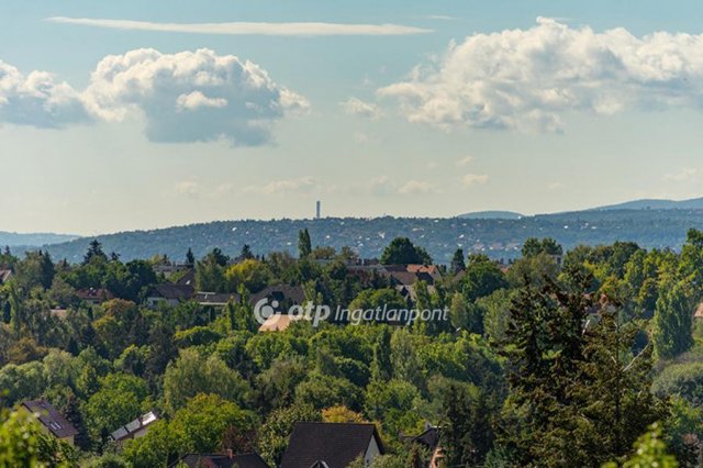 Eladó családi ház, Szentendrén 159 M Ft, 4 szobás