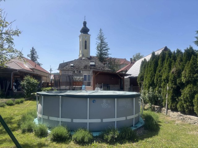 Eladó családi ház, Isaszegen 164.99 M Ft, 6+5 szobás