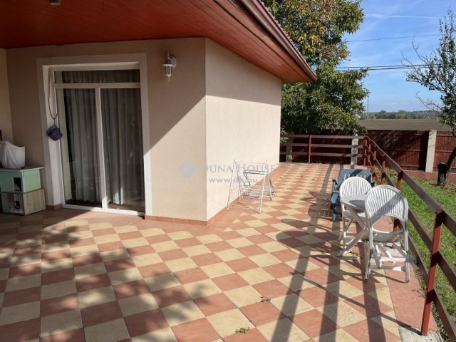 Eladó családi ház, Úrhidán 125 M Ft, 3 szobás