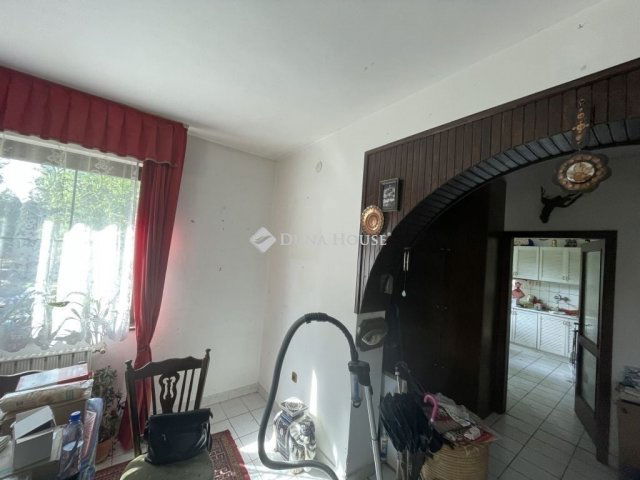 Eladó családi ház, Monorierdőn 64.9 M Ft, 3 szobás