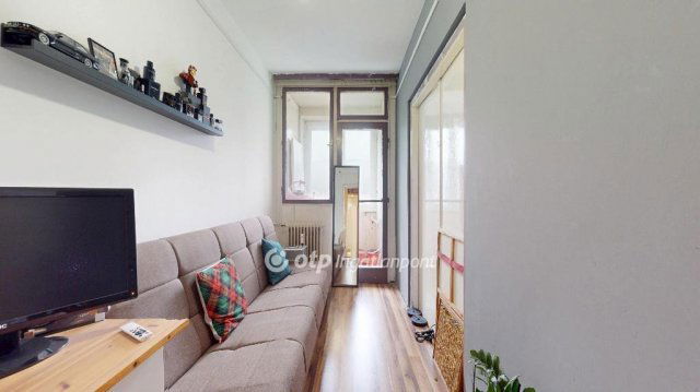 Eladó panellakás, Miskolcon 28.9 M Ft, 2+1 szobás