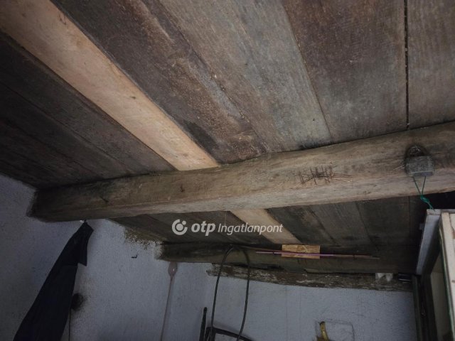 Eladó mezogazdasagi ingatlan, Lesencefaluban 10.9 M Ft