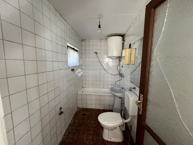 Eladó családi ház, Budapesten, XXII. kerületben 32 M Ft