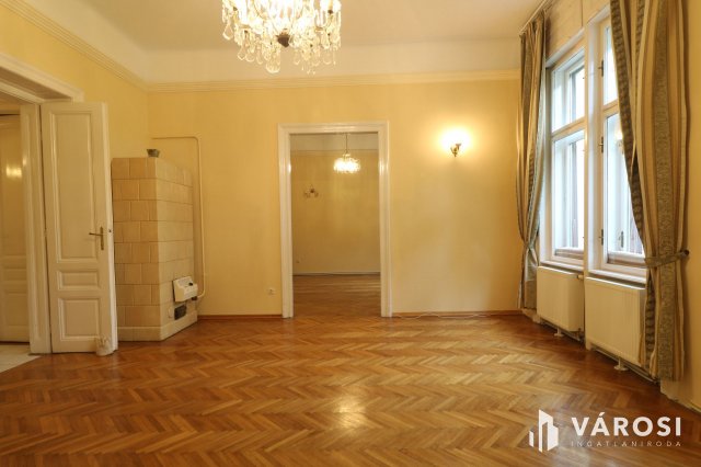 Kiadó téglalakás, albérlet, Szegeden 470 E Ft / hó, 3 szobás