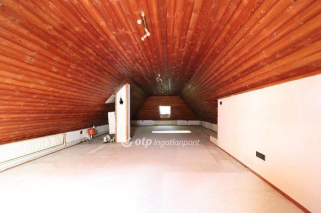 Eladó családi ház, Budapesten, II. kerületben 124.9 M Ft