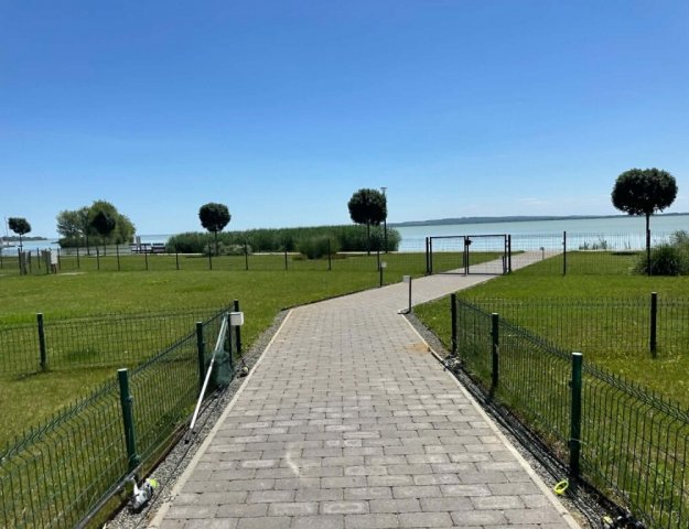 Eladó téglalakás, Keszthelyen 115 M Ft, 3 szobás