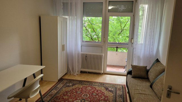 Kiadó panellakás, albérlet, Debrecenben 210 E Ft / hó, 2 szobás
