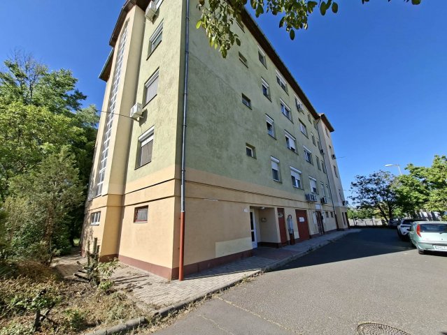 Eladó téglalakás, Budapesten, XV. kerületben 66 M Ft, 2 szobás