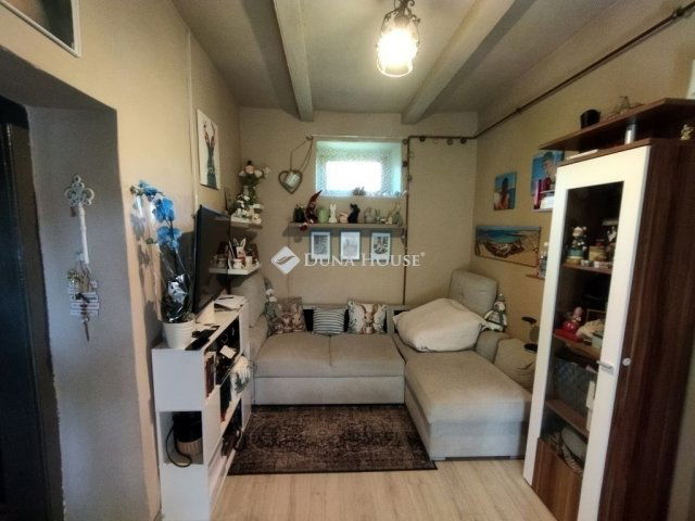 Eladó családi ház, Sülysápon 36 M Ft, 3 szobás