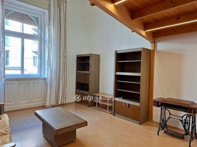 Kiadó téglalakás, albérlet, Budapesten, VIII. kerületben