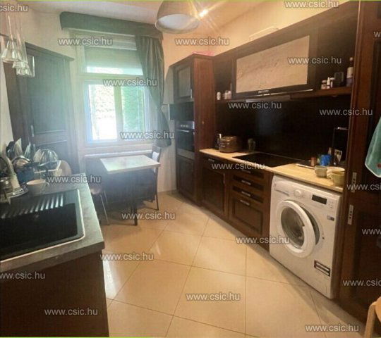 Eladó téglalakás, Budapesten, I. kerületben 148.8 M Ft, 3 szobás