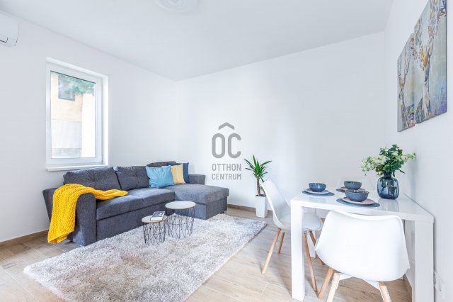 Kiadó téglalakás, albérlet, Szegeden 200 E Ft / hó, 2 szobás
