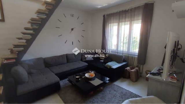 Eladó téglalakás, Szombathelyen 87.75 M Ft, 4 szobás