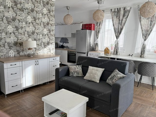 Kiadó ikerház, albérlet, Mosonszentmiklóson 140 E Ft / hó