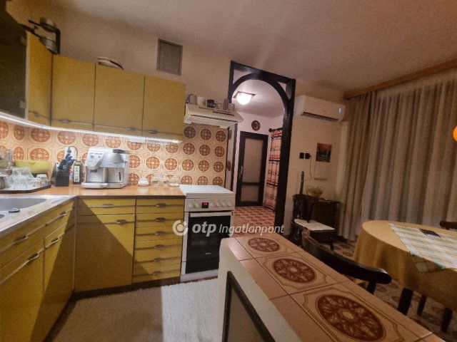 Eladó téglalakás, Jánosházán 59 M Ft, 3+3 szobás