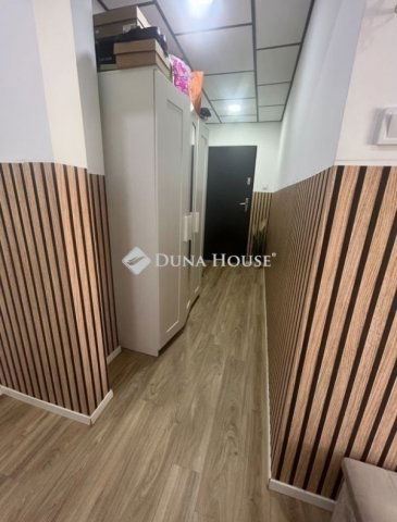 Eladó panellakás, Budapesten, XV. kerületben 68 M Ft, 2 szobás