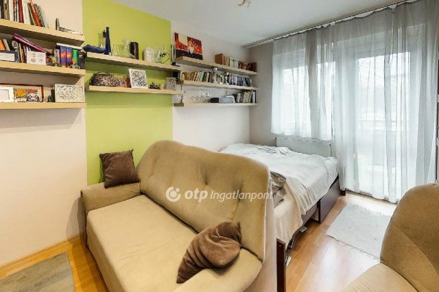 Eladó téglalakás, Budapesten, XXI. kerületben 74.9 M Ft