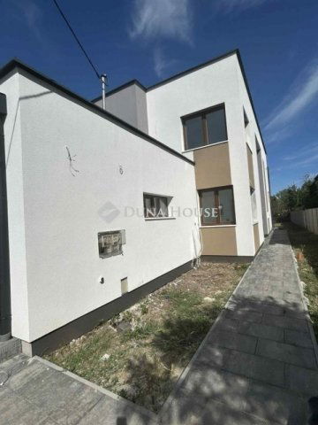 Eladó ikerház, Budapesten, XVIII. kerületben 173 M Ft, 5 szobás