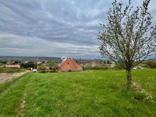 Eladó telek, Cserszegtomajon 65 M Ft / költözzbe.hu