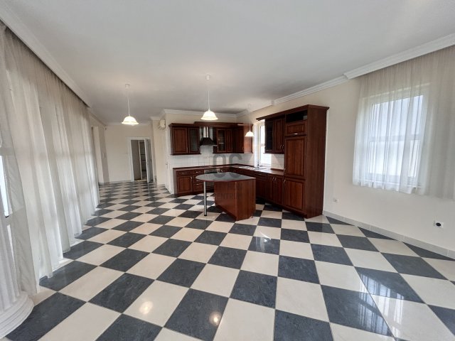 Eladó családi ház, Budapesten, XVIII. kerületben 199.9 M Ft