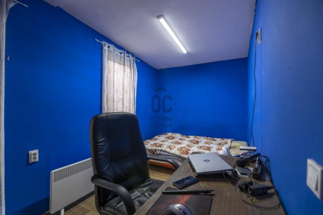 Eladó családi ház, Szigetszentmiklóson 29.9 M Ft, 5 szobás