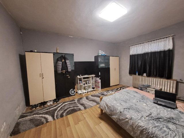 Eladó családi ház, Karcagon 23 M Ft, 2+1 szobás