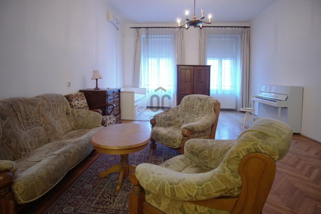 Eladó téglalakás, Budapesten, VII. kerületben 139.9 M Ft