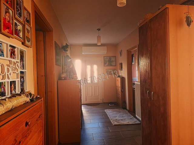 Eladó családi ház, Jászfényszarun 51.8 M Ft, 3 szobás