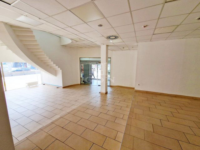 Kiadó üzlethelyiség, Miskolcon 1100 E Ft / hó