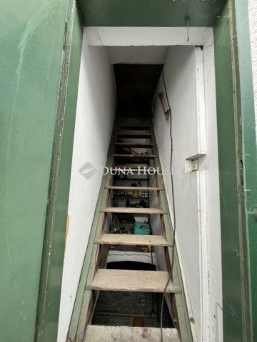 Eladó családi ház, Budapesten, XX. kerületben 84.5 M Ft