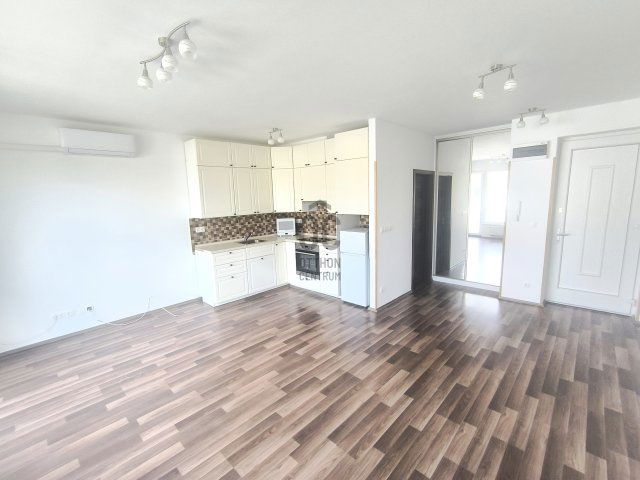 Kiadó téglalakás, albérlet, Tatabányán 170 E Ft / hó