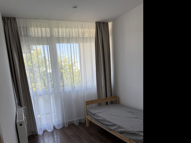 Kiadó panellakás, albérlet, Debrecenben 300 E Ft / hó