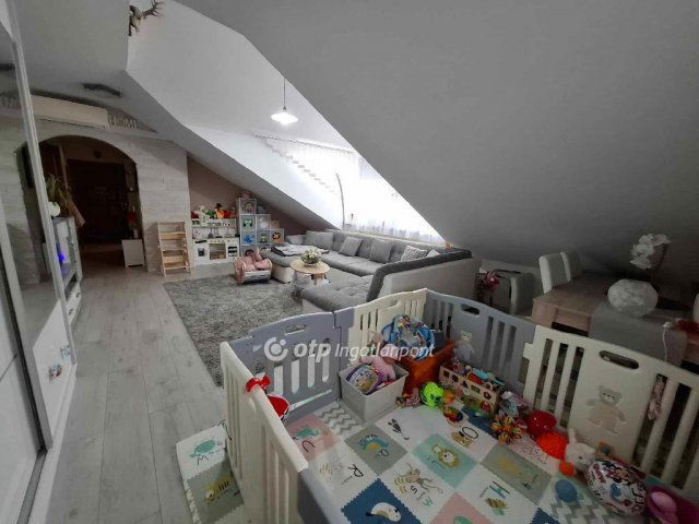 Eladó téglalakás, Zalaegerszegen 49.9 M Ft, 2+1 szobás