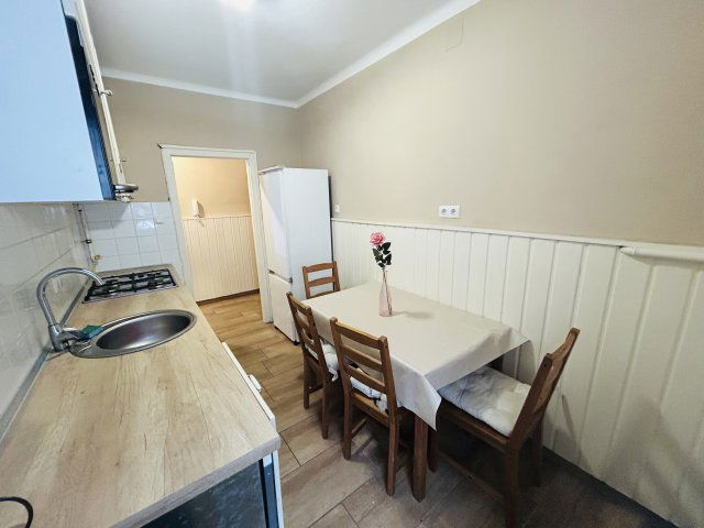 Eladó téglalakás, Vácon 64.9 M Ft, 3 szobás