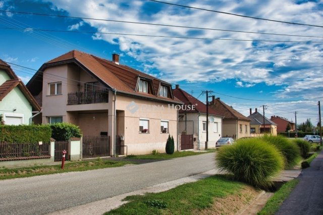 Eladó családi ház, Körmenden 64.9 M Ft, 6 szobás