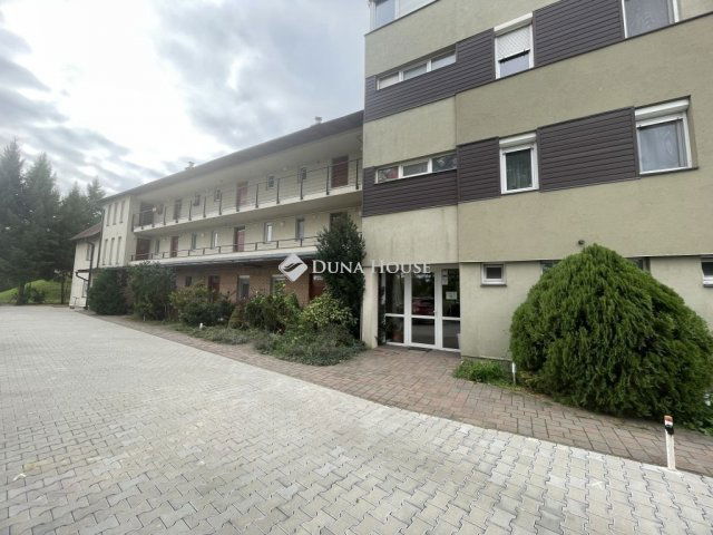Kiadó téglalakás, albérlet, Győrött 200 E Ft / hó, 2 szobás