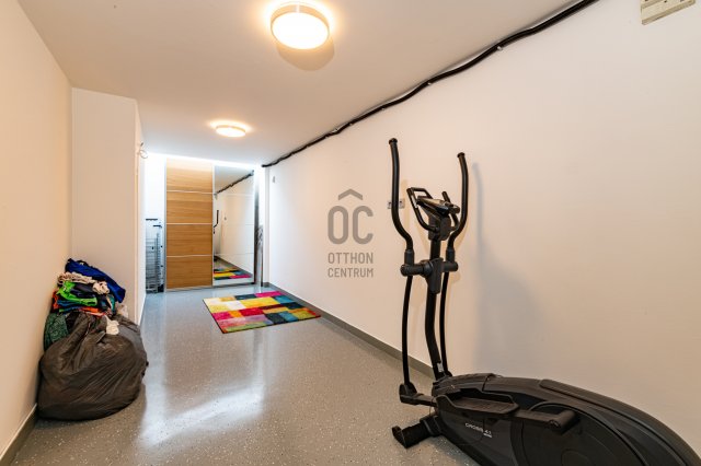 Eladó családi ház, Budapesten, III. kerületben 339 M Ft