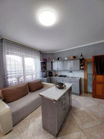 Eladó családi ház, Nyíregyházán 58.5 M Ft, 4 szobás