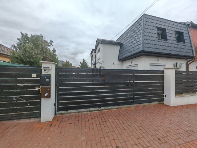 Eladó családi ház, Budapesten, IV. kerületben 94.9 M Ft