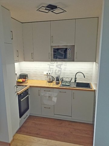 Kiadó téglalakás, albérlet, I. kerületben, Csalogány utcában