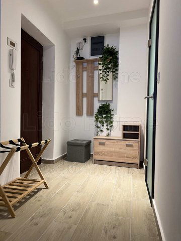 Eladó téglalakás, Győrött 46.9 M Ft, 1 szobás