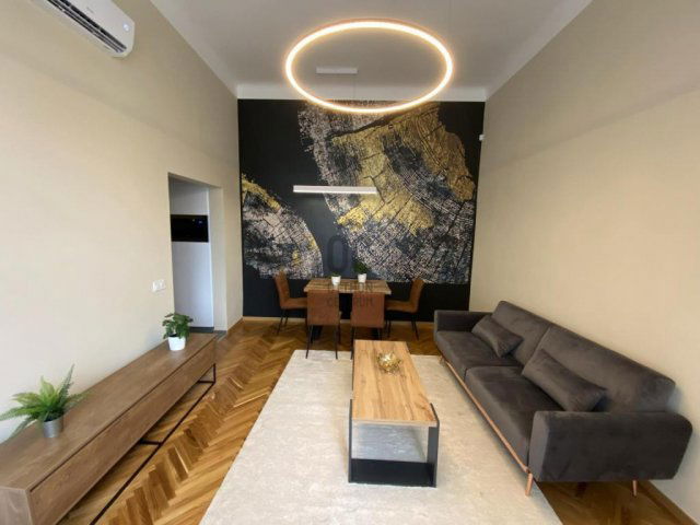 Eladó téglalakás, Budapesten, VI. kerületben 94.45 M Ft